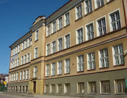 Общественная Академия Наук в Варшаве - Społeczna Akademia Nauk Warszawa (SAN)