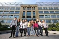 Высшая Школа Общественной Психологии (SWPS) в Варшаве - Szkoła Wyższa Psychologii Społecznej